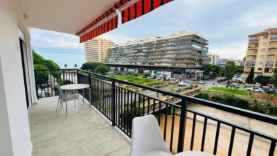 Piso en alquiler en Avenida de los Boliches, cerca de Calle de Manuel Fernández, Fuengirola de 1.200 €<span>/mes</span>
