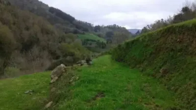 Casa rústica en venta en Corvera de Toranzo, Corvera de Toranzo de 63.000 €