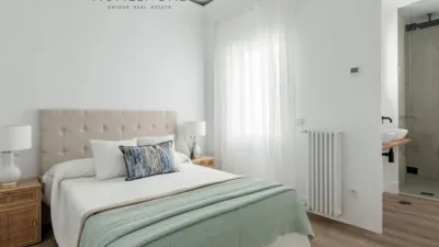 Apartment in Listing photo 12