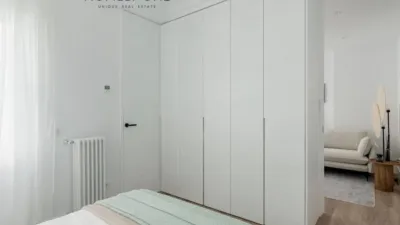 Apartment in Listing photo 15