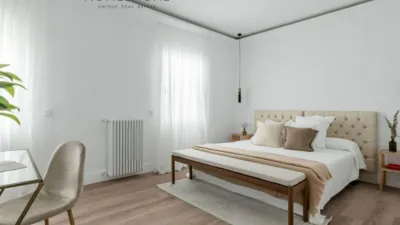 Apartment in Listing photo 17
