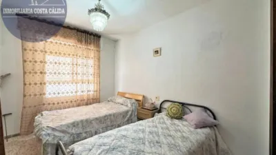Apartment on Calle de Ramón y Cajal photo 9
