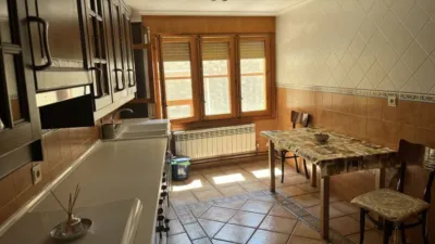 Townhouse in Arguedas photo 28