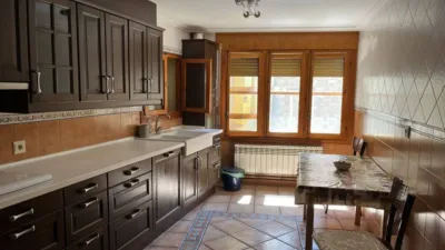Townhouse in Arguedas photo 3