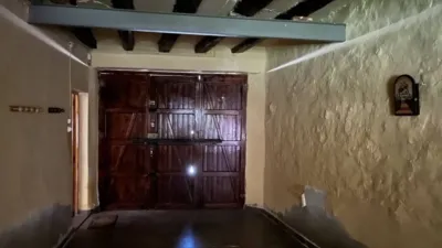 Townhouse in Arguedas photo 9