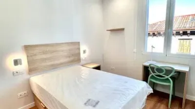 Piso en alquiler en Recoletos - Imagen 3