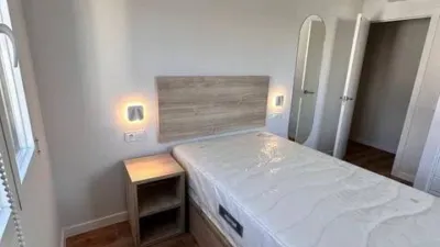 Piso en alquiler en Recoletos - Imagen 4