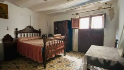 Chalet en venta en Rubielos de Mora, Rubielos de Mora de 120.000 €