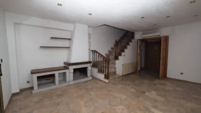 Terraced house in Mercat photo 2