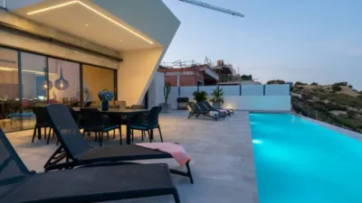 Casa – Rojales, Urbanización Pueblo Lucero - Más