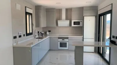Chalet in Camarillas photo 7