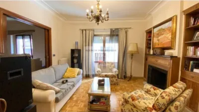 Apartment in Ensanche photo 2