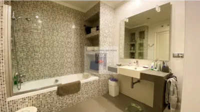 Apartment in Ensanche photo 7