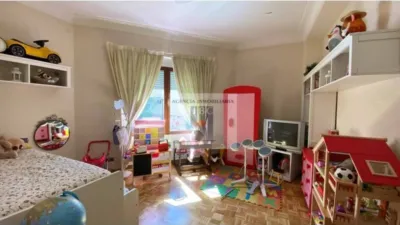 Apartment in Ensanche photo 8