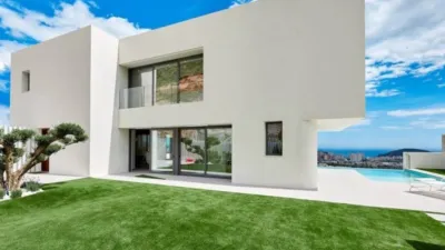 Villa in Finestrat photo 2