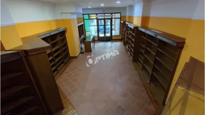 Local comercial en alquiler en Santiago de Compostela - Vista 2