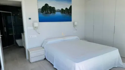 Apartment in Playa del Arenal Bol-Playa del Cantal Roig photo 10