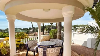 Chalet in Cala Advocat-Baladrar photo 18