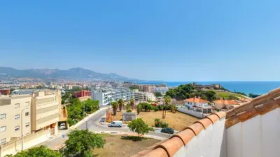 Penthouse in Fuengirola photo 2