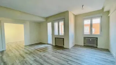 Piso en alquiler en Cuatro Caminos - Imagen 4