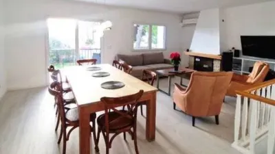 Chalet in Partida Enchinent photo 8