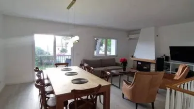 Chalet in Partida Enchinent photo 9