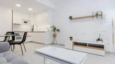 Piso – Torrevieja, Baños de Europa, Urbanización El Chaparral - Más