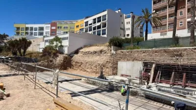 Pis – la Vila Joiosa / Villajoyosa, el Pont, la Marina Baixa - Més