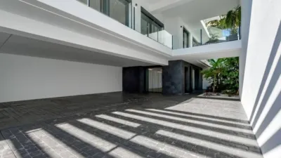 Chalet in Golf Bahía Urbanization photo 47