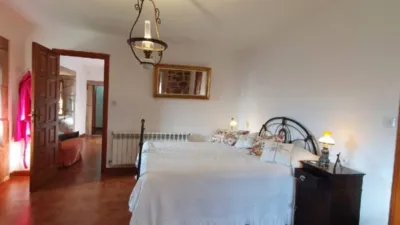 House in Esparis photo 17