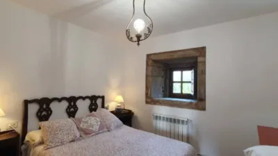 House in Esparis photo 24