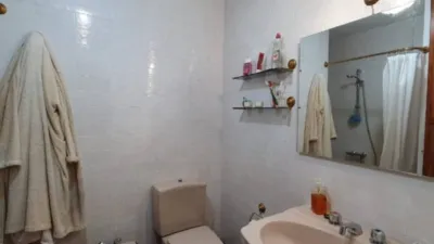 House in Esparis photo 28