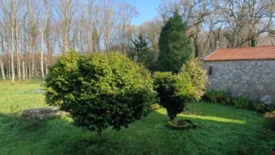 House in Esparis photo 31
