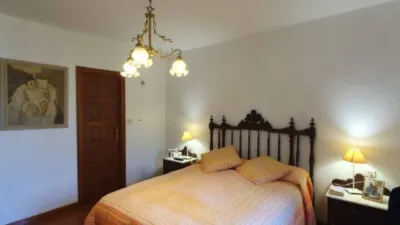 House in Esparis photo 37