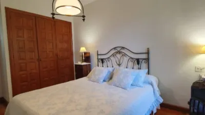House in Esparis photo 41