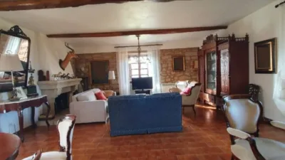 House in Esparis photo 46