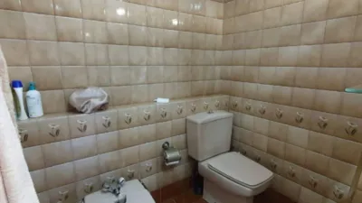 House in Esparis photo 8