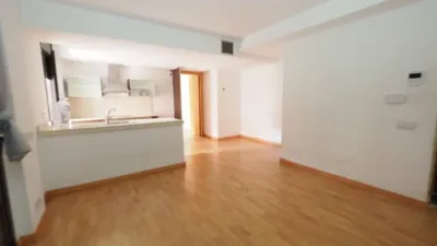 Flat in La Verneda-La Pau photo 2