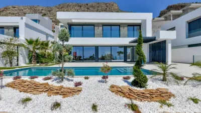 Villa in Finestrat photo 18