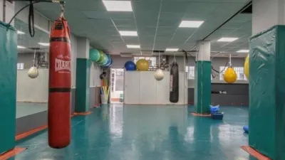 Local comercial en venta en Ensanche - Vista 2
