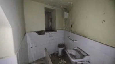 Casa – Ferrol, O Casquido, Catabois - Més