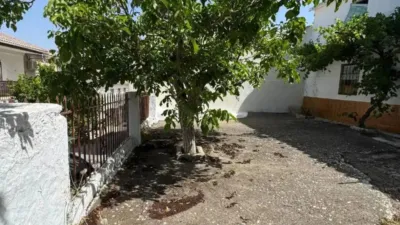 Chalet in Alcaudete photo 2