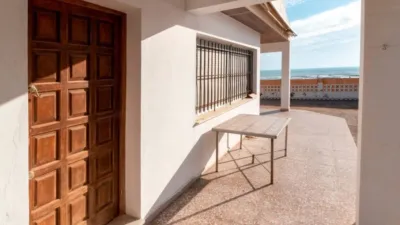 Villa in Guardamar del Segura photo 6