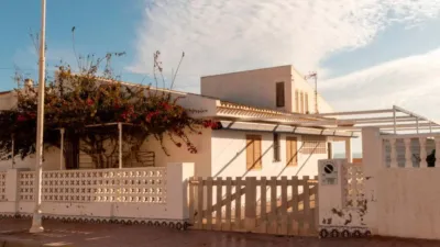Villa in Guardamar del Segura photo 7