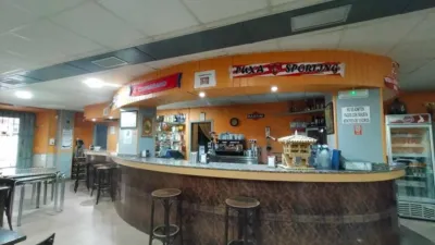Edificio en venta en Pravia - Más