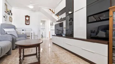Piso en Cabo Roig-La Zenia-La Regia photo 3