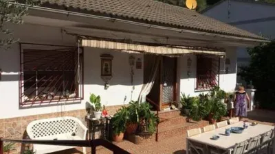 Chalet in Corbera de Llobregat photo 2
