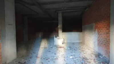 Local comercial en venta en Campus Sur-Santa Marta - Más