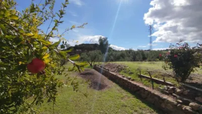 Chalet rústico en venta en Calle Cabeza Montegil, Cantillana de 130.000 €
