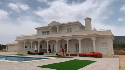 Casa – El Pinós - Pinoso - Més
